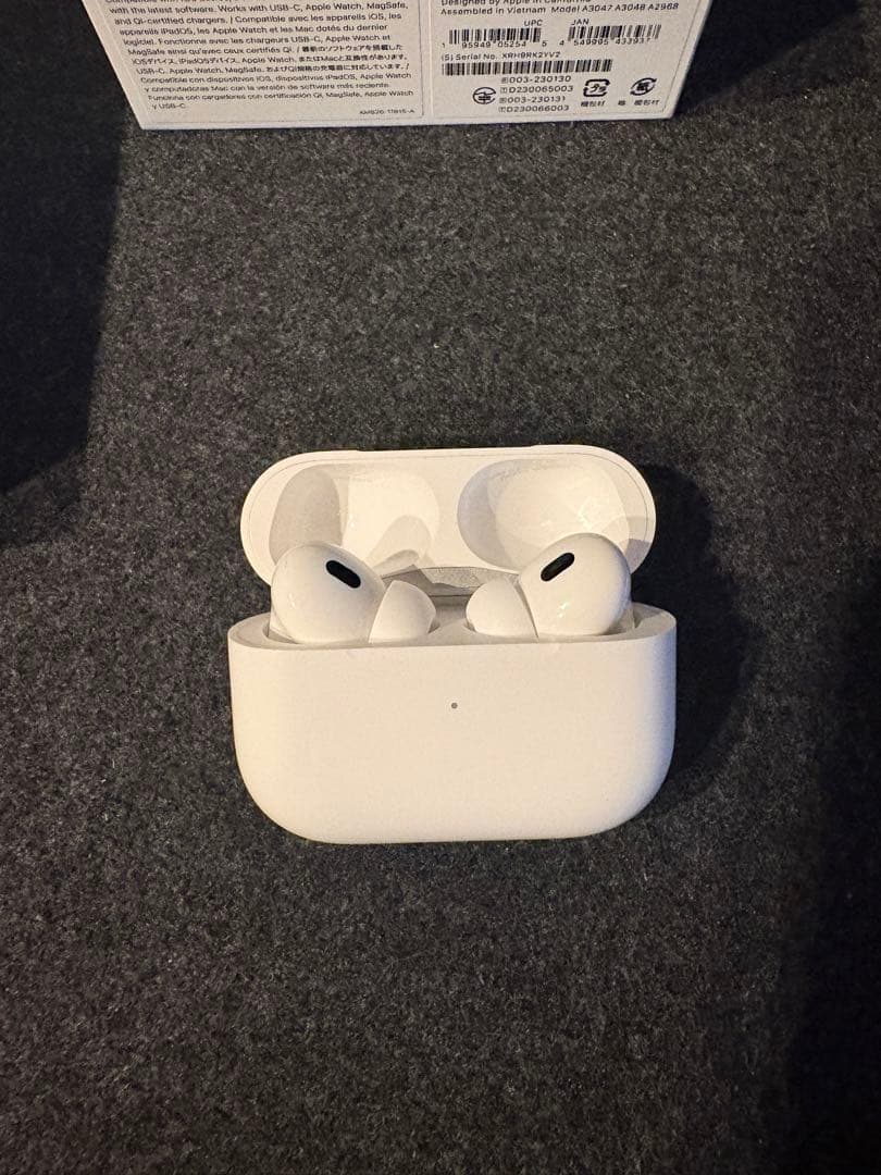 美品　airpods pro 第2世代　※イヤーピース新品