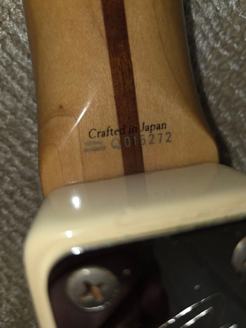 Fender Japan ストラトキャスター EMG81 カーク・ハメット仕様