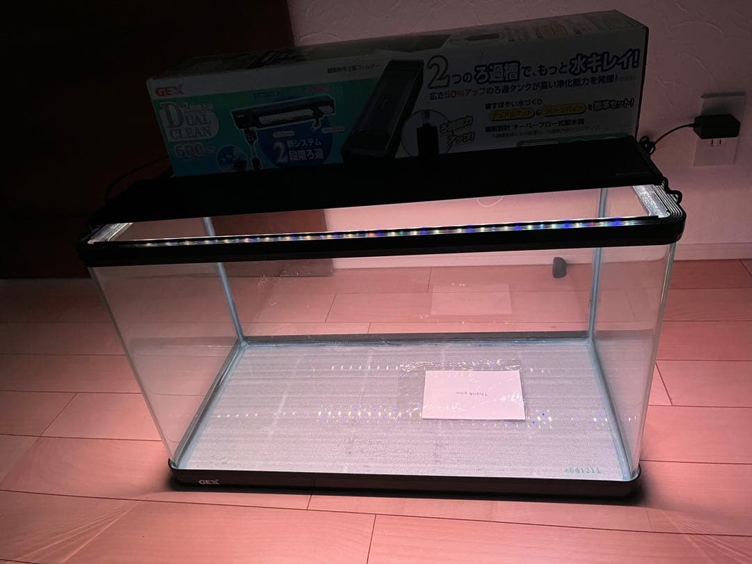 新品同様　60cm 水槽セット　変色ライト