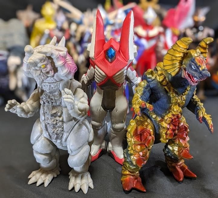 ウルトラマンティガ＆登場怪獣・宇宙人（バンダイ）ソフビフィギュア22体セット＋１