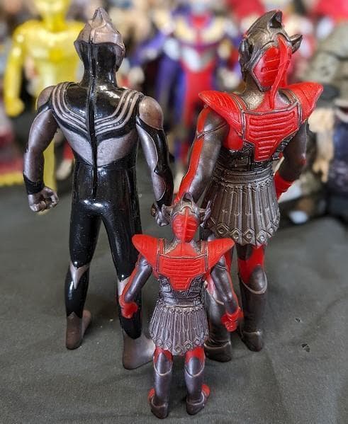 ウルトラマンティガ＆登場怪獣・宇宙人（バンダイ）ソフビフィギュア22体セット＋１