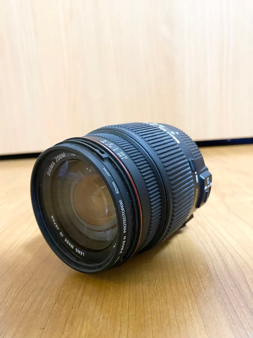 一眼レフレンズ: SIGMA DC18-200mm1:3:5-6.3II HSM