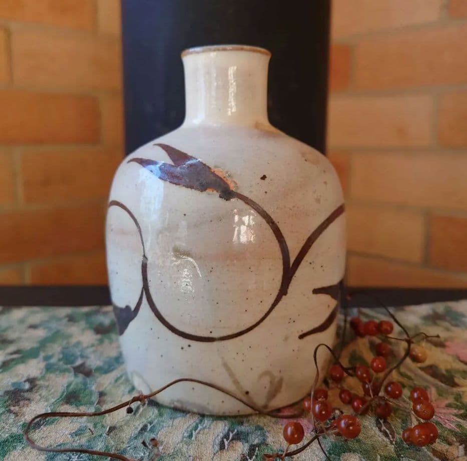 人間国宝　第十二代中里太郎右衛門　無庵　絵唐津鉄絵　砧　酒器　窯傷　箱無し