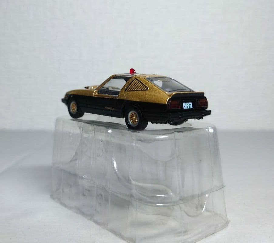 トミカリミテッドヴィンテージネオVOL04　西部警察スーパーZ ミニカー