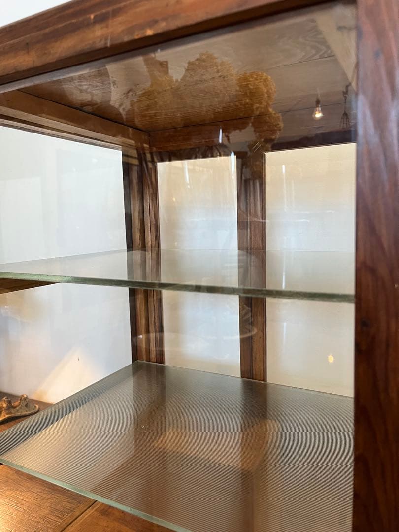 ガラスケース 3段 匂い有り ビンテージ アンティーク 昭和レトロ ショーケース