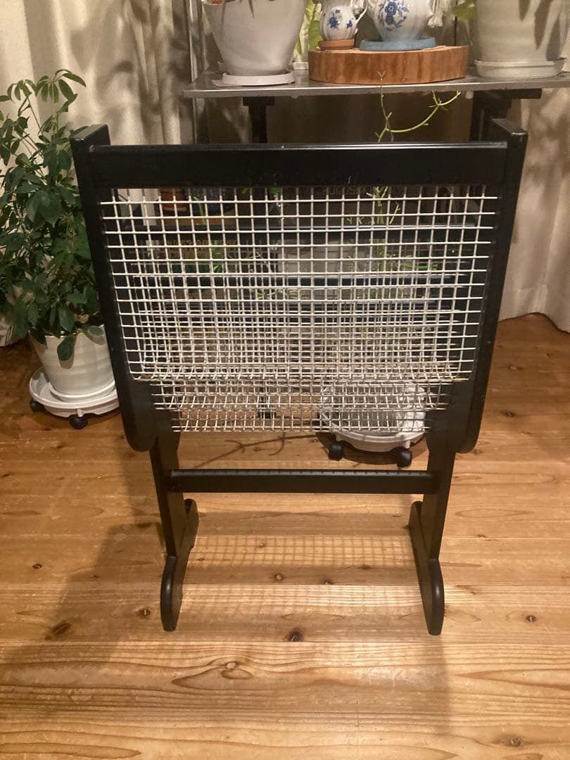 昭和レトロ　カリモク　マガジンラック レトロモダン 80-90s