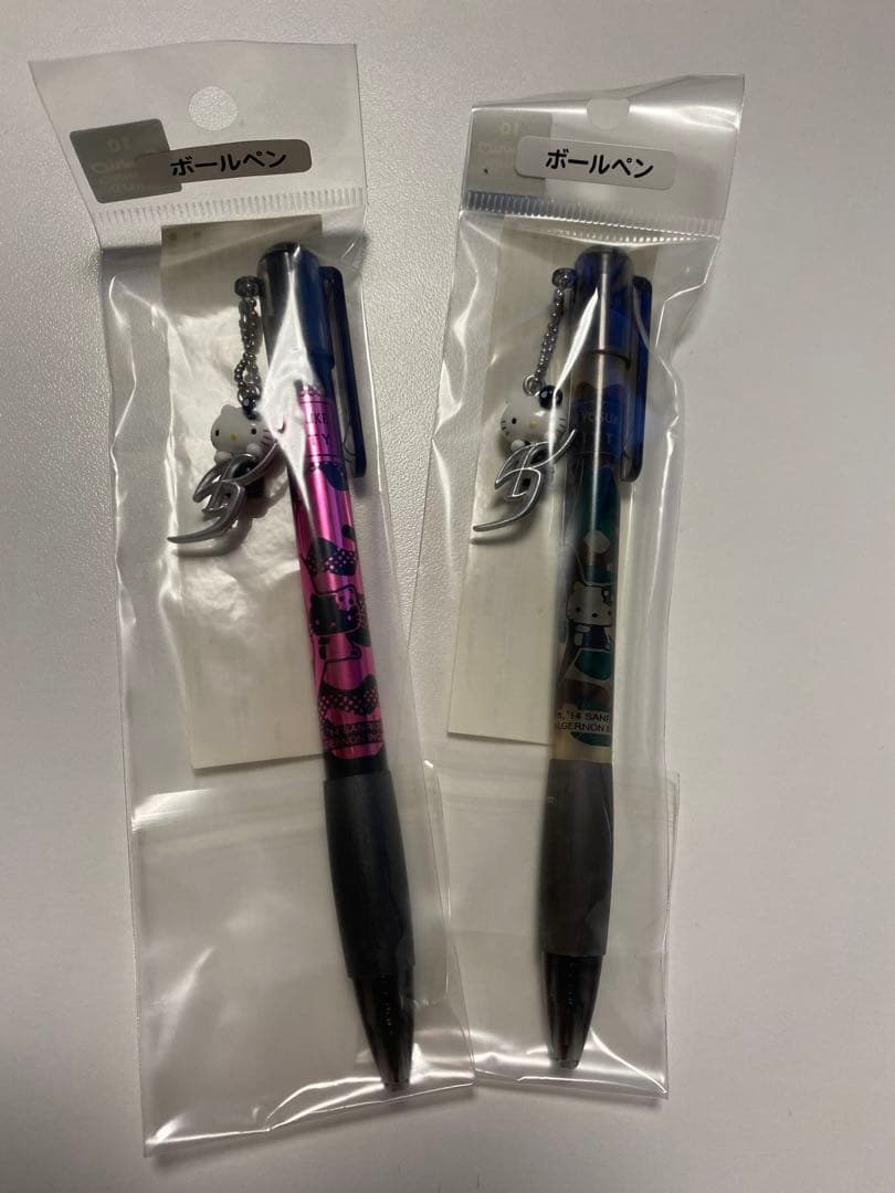 【新品未開封】氷室京介×ハローキティ　コラボ ボールペン 二本セット