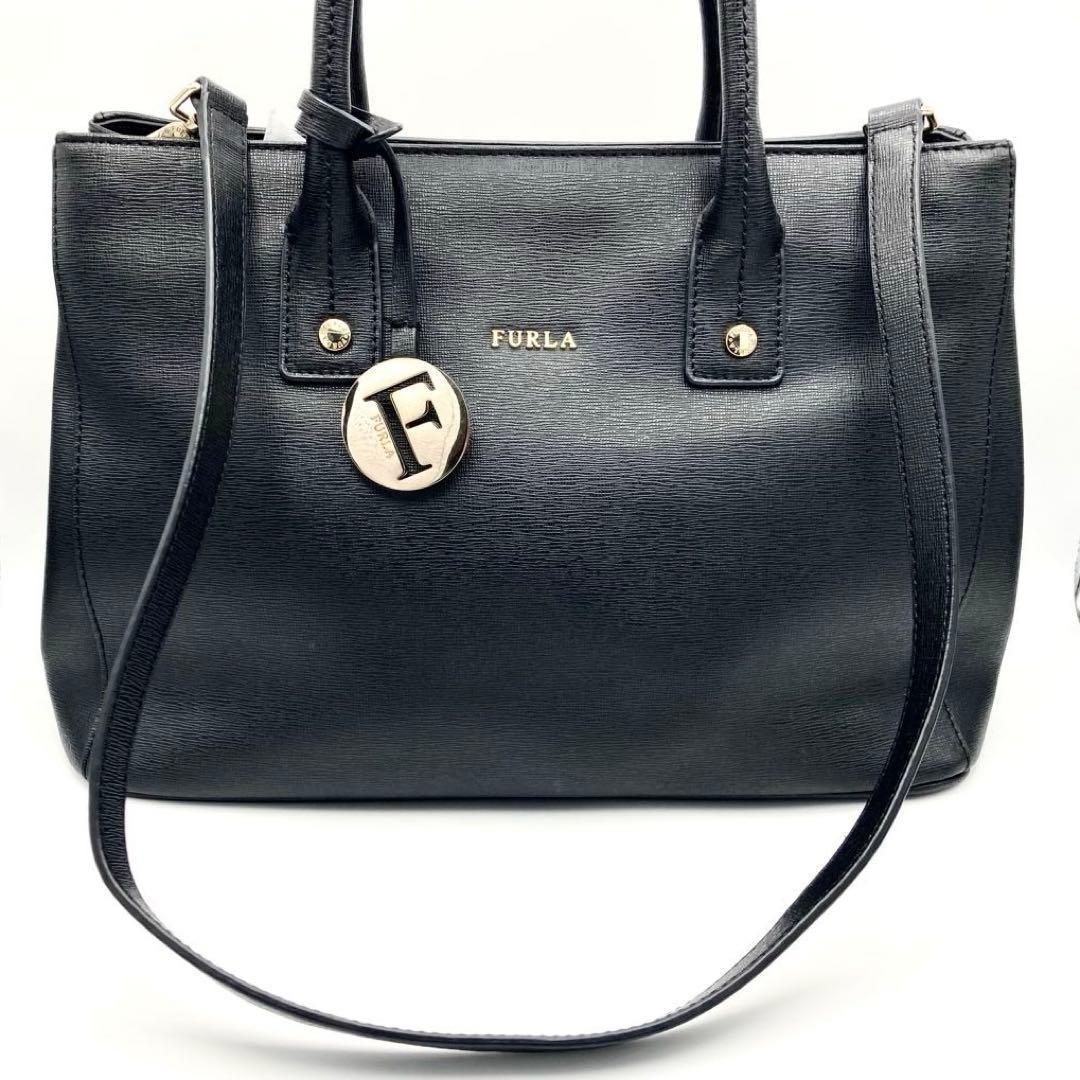 極美品✨フルラ リンダ 2way レザー ショルダー ハンドバッグ A4可 黒