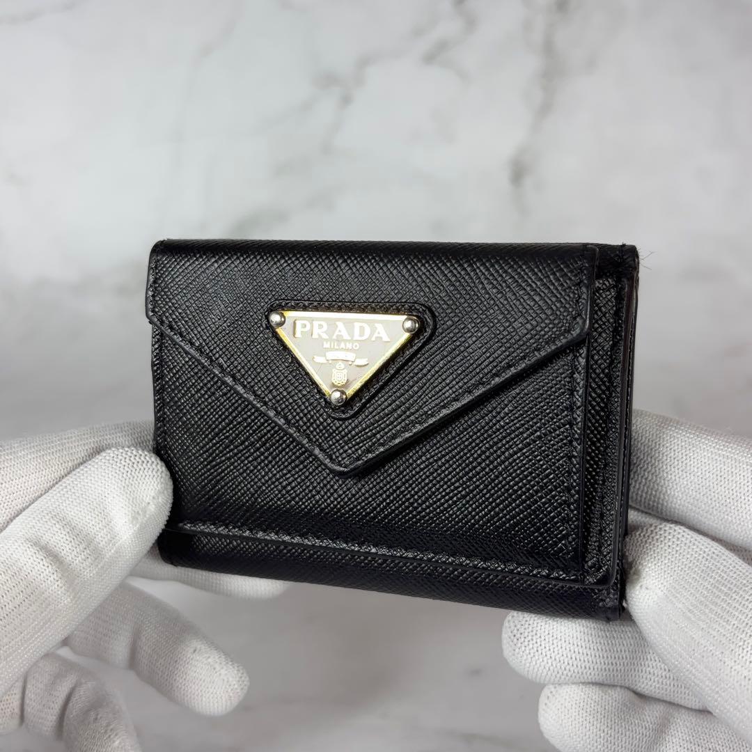 PRADA プラダ 3つ折り財布 コンパクト ブラック