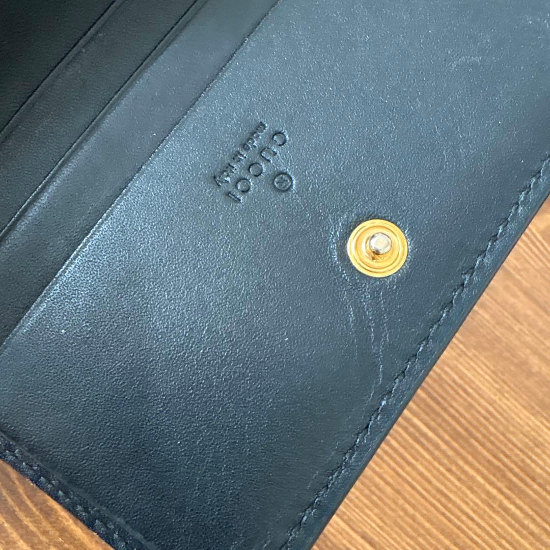 GUCCI GGパターン 二つ折りミニ財布ビー　ハチ