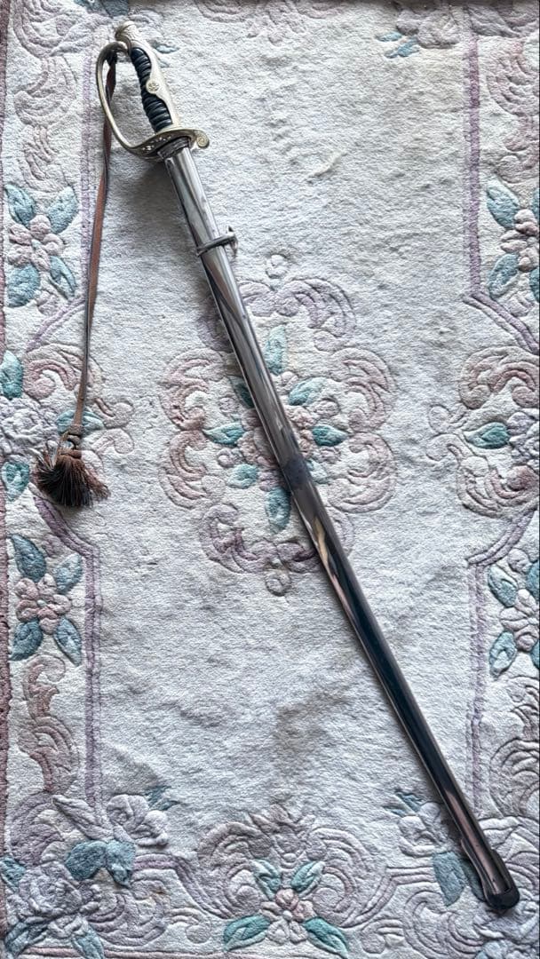 2214様感謝‼️旧日本軍名入模造刀身刀緒付指揮刀軍刀サーベル①黄袋