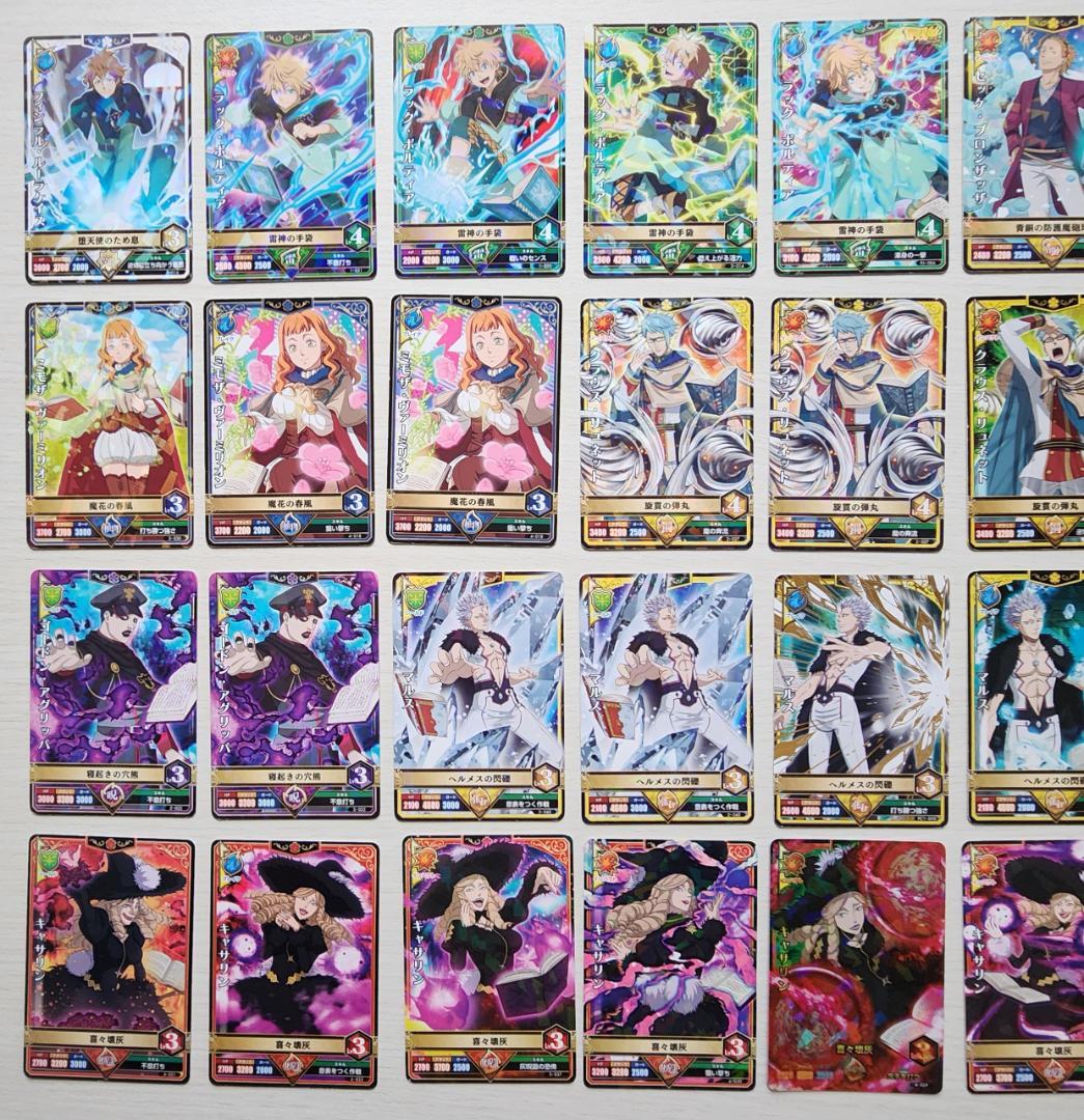 ブラッククローバー　カード　まとめ売り　約100枚