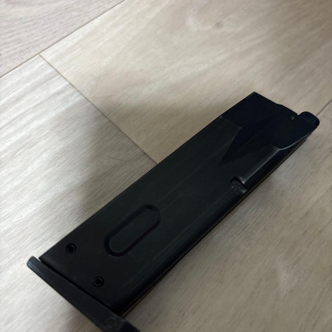 東京マルイ　M9ピストル　ガスガン　ガンケース付属