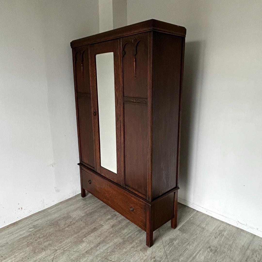 イギリス アンティーク家具 ワードローブ 1930年頃 830A