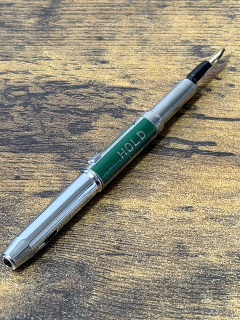 新品未使用　1971年製　キャップレス　ストライプ　14金　万年筆　細字　備品付