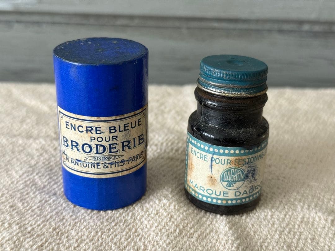 フランスアンティーク　木製スタンプ 15個セット インク瓶付き