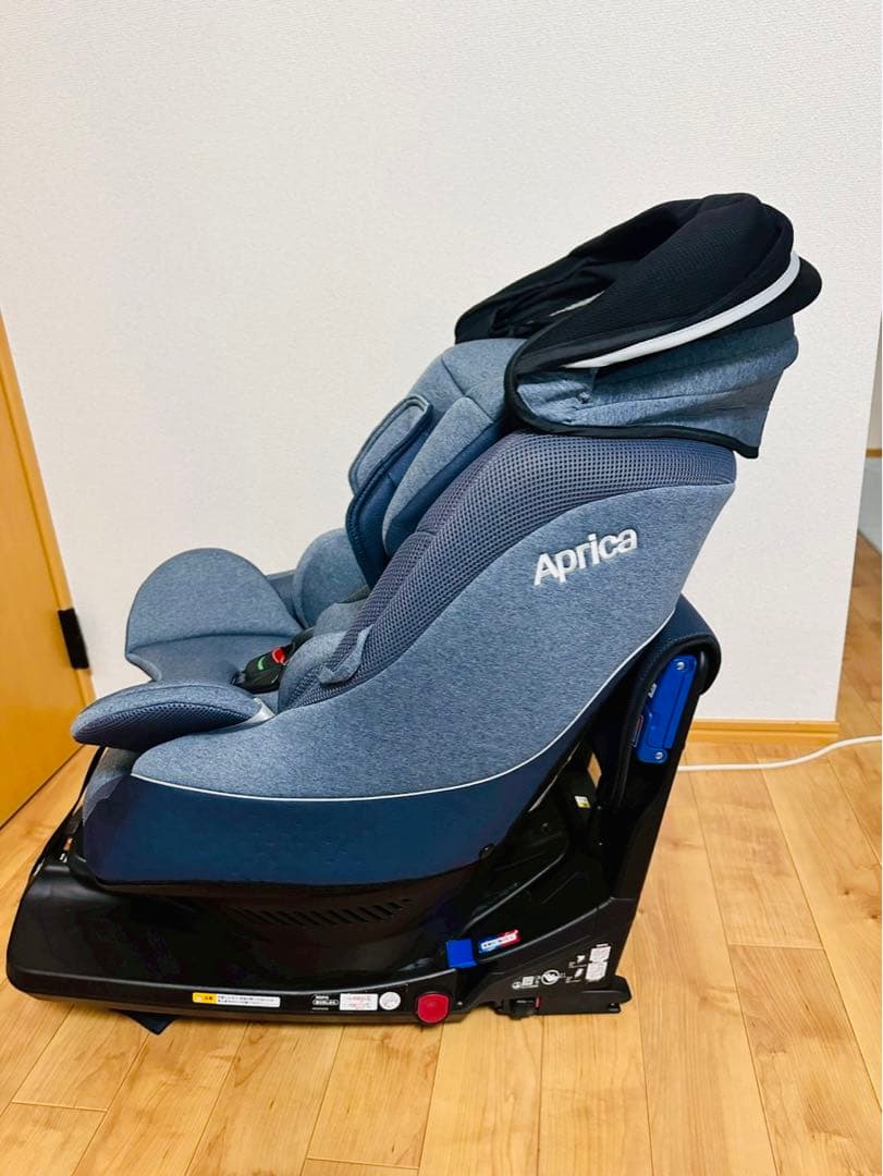 極美品 ✨ Aprica クルリラ ISOFIX チャイルドシート