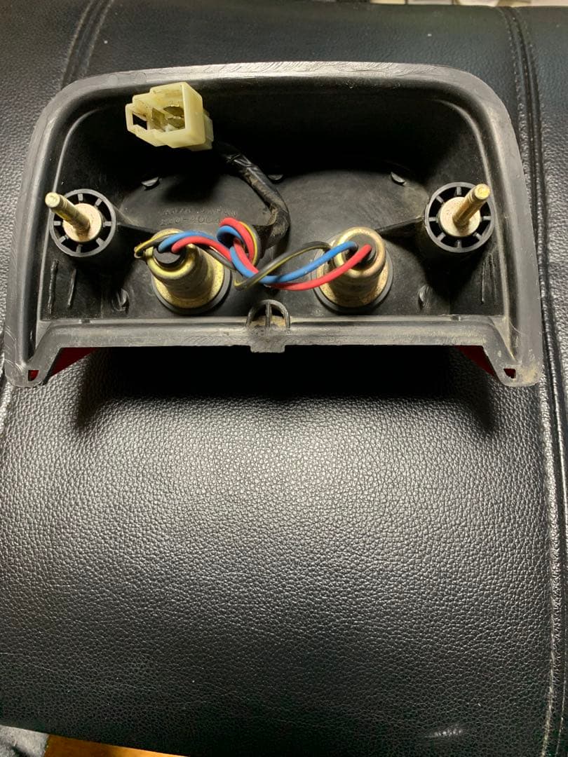 あさん専用ゼファー400 テールランプ