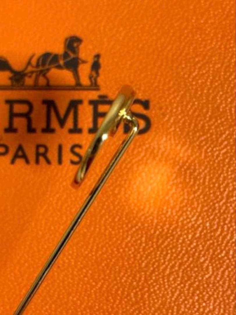 美品　HERMES エルメス　セリエ　ピンブローチ　ピンバッチ　ゴールド　箱付き