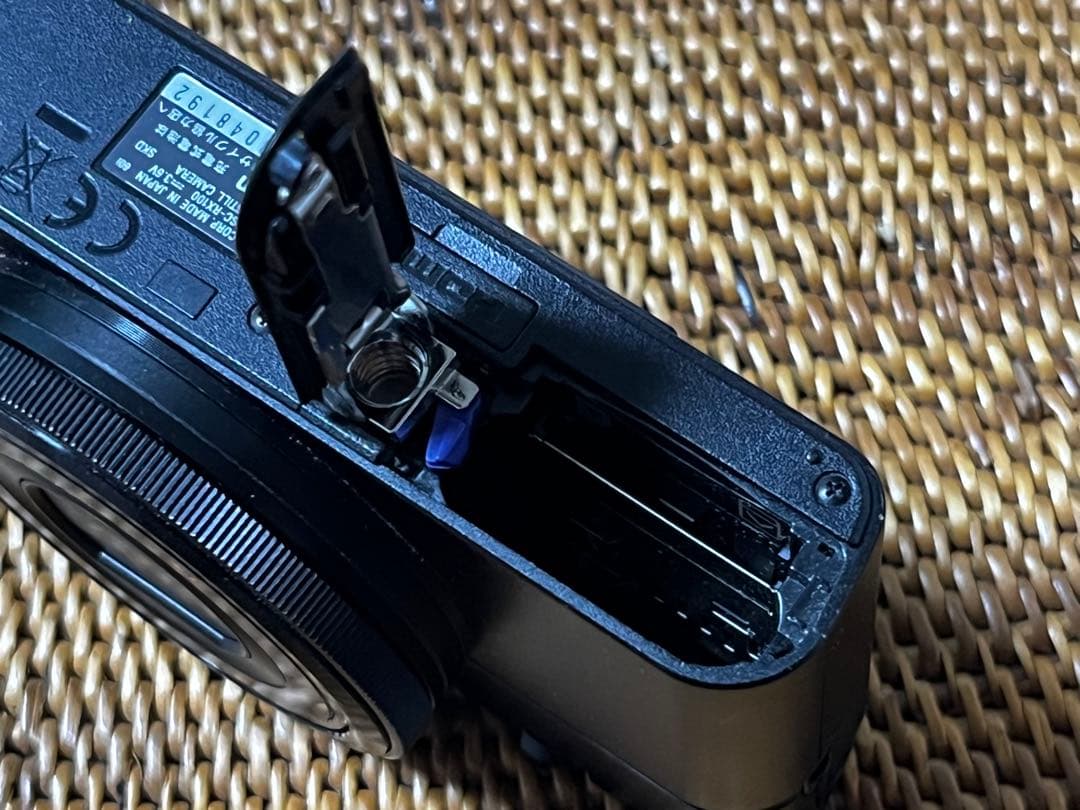 初代 SONY DSCーRX100 美品　タイムセール