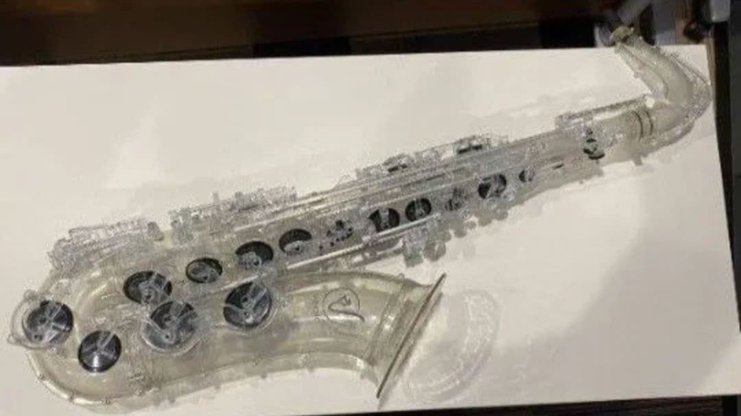 vibrato sax 透明テナーサックス プラスチック