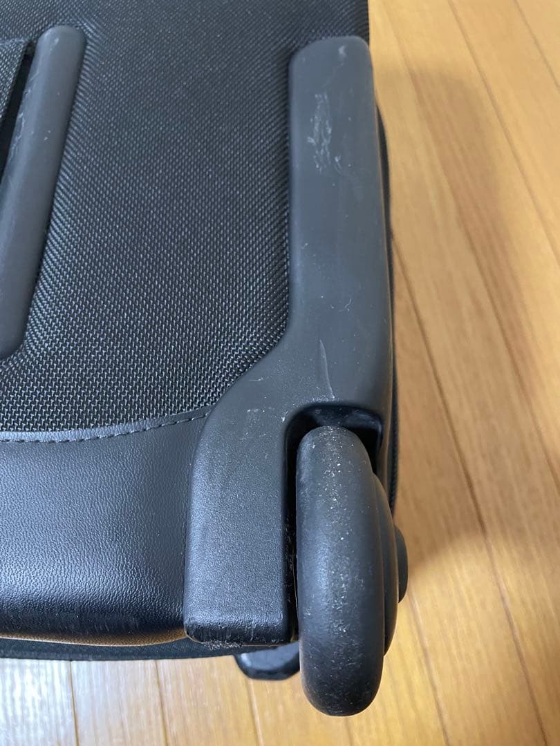 TUMI ブラック キャリーケース 2輪