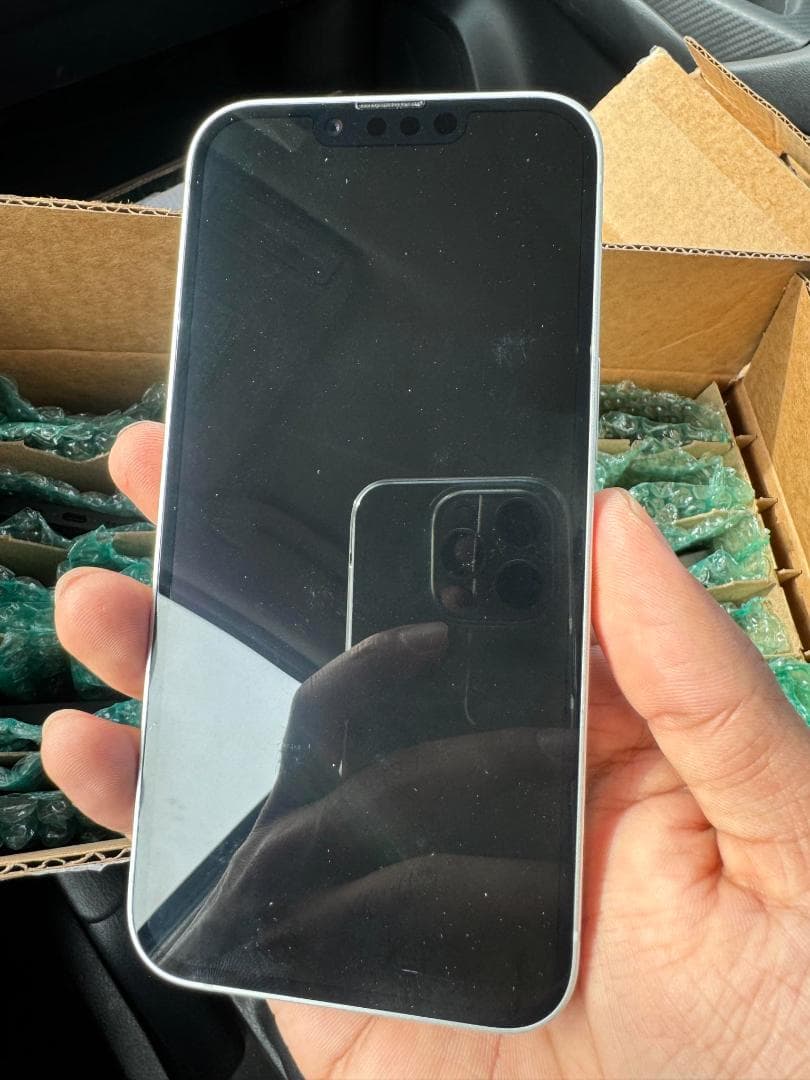 【美品】iPhone 16e｜128GB｜SIMフリー版　バッテリー100％