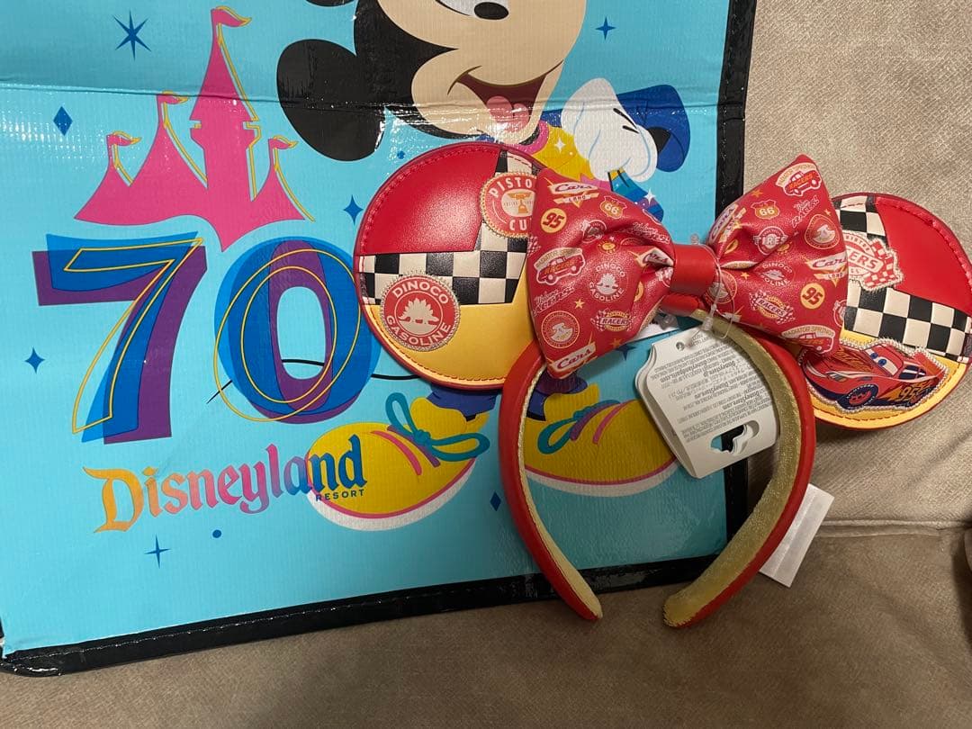 激レア日本未発売カリフォルニアディズニー限定　 カーズ　カチューシャ