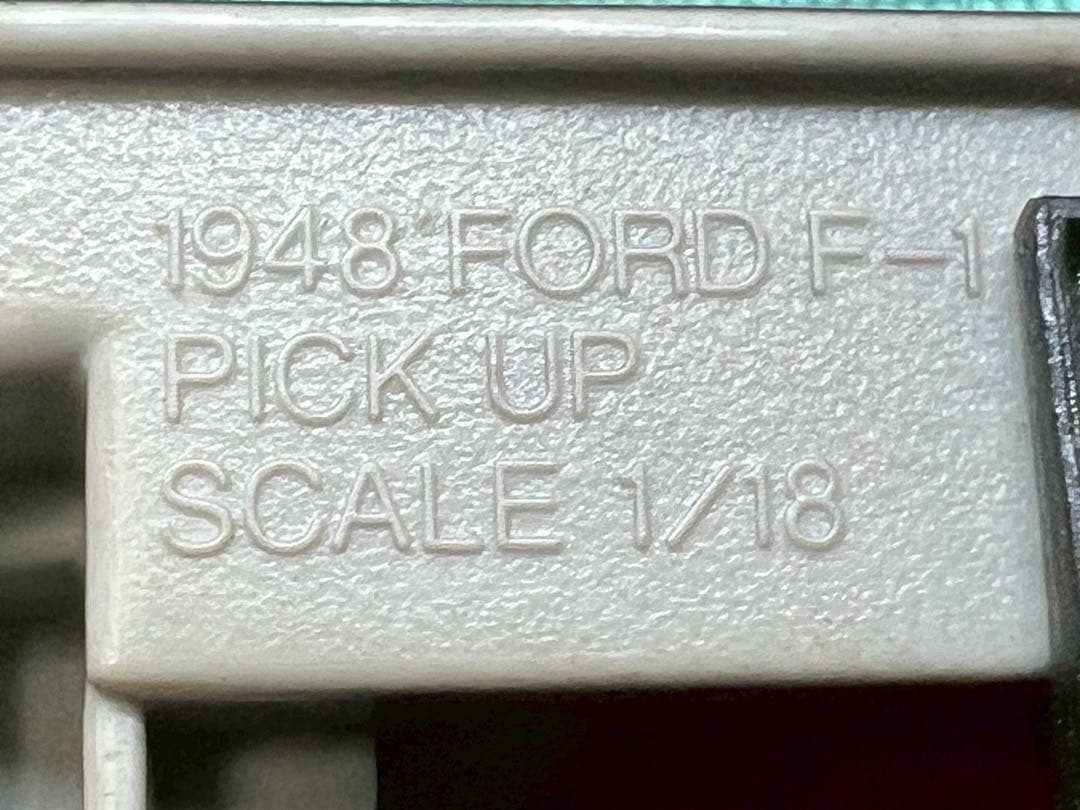 ミニカー フォードＦ1 ROAD 1/18 京商 ホットウィール ミニチャンプス