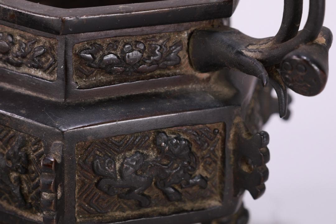 Hidekazu1985　BE808　 瀧本石見　藤原尹次作　三足古銅香炉