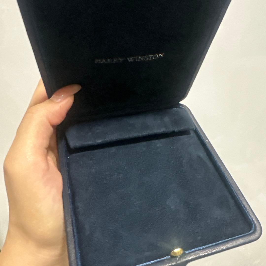 HARRY WINSTON ジュエリーボックス ネイビー箱