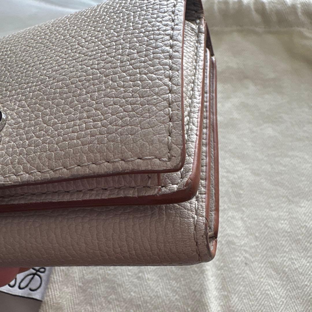 LOEWE 三つ折り財布 グレージュ