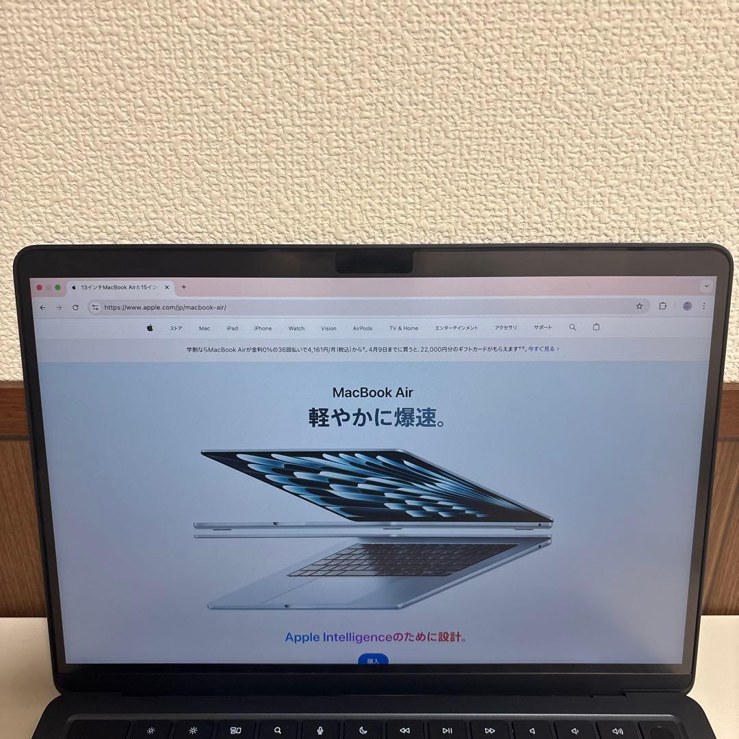MacBook Air M2 8GBメモリ 256GBストレージ