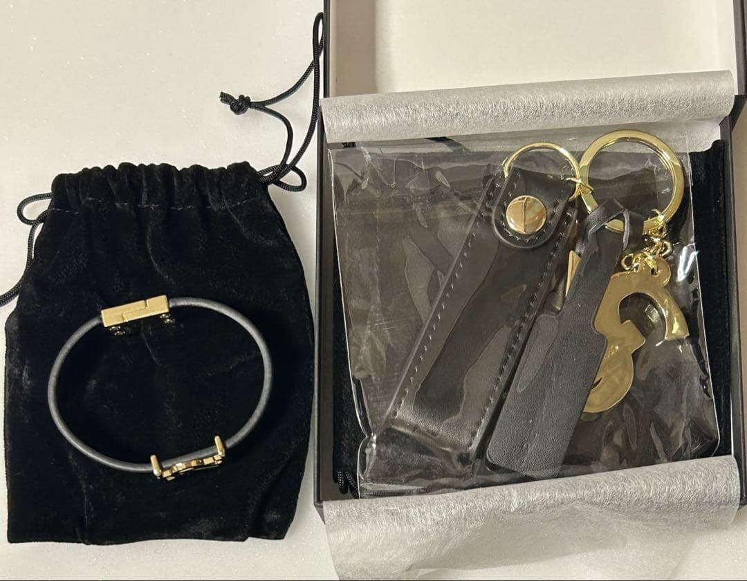 サイコパス 狡噛慎也 本革 ロゴブレスレット キーホルダー