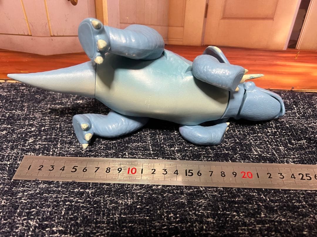 ディズニー　トイストーリー　トリクシー　アクションフィギュア　最大サイズ　希少