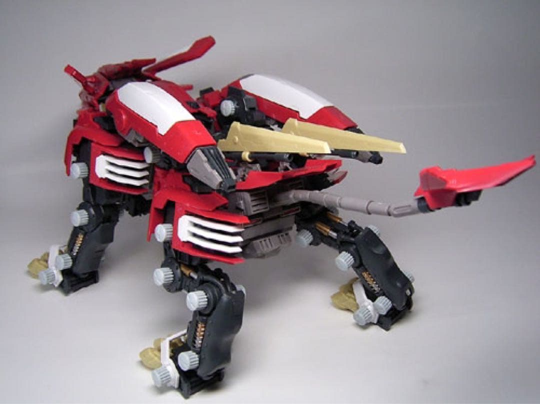 HMM ブレードライガーAB レオン仕様 完成品 コトブキヤ ゾイド プラモデル