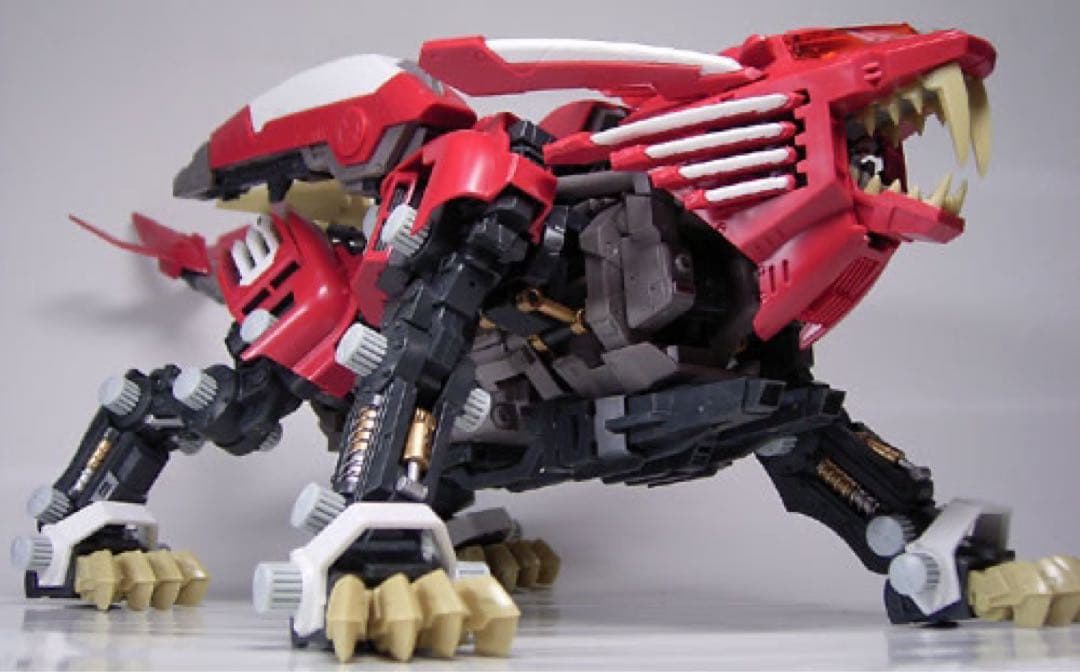 HMM ブレードライガーAB レオン仕様 完成品 コトブキヤ ゾイド プラモデル