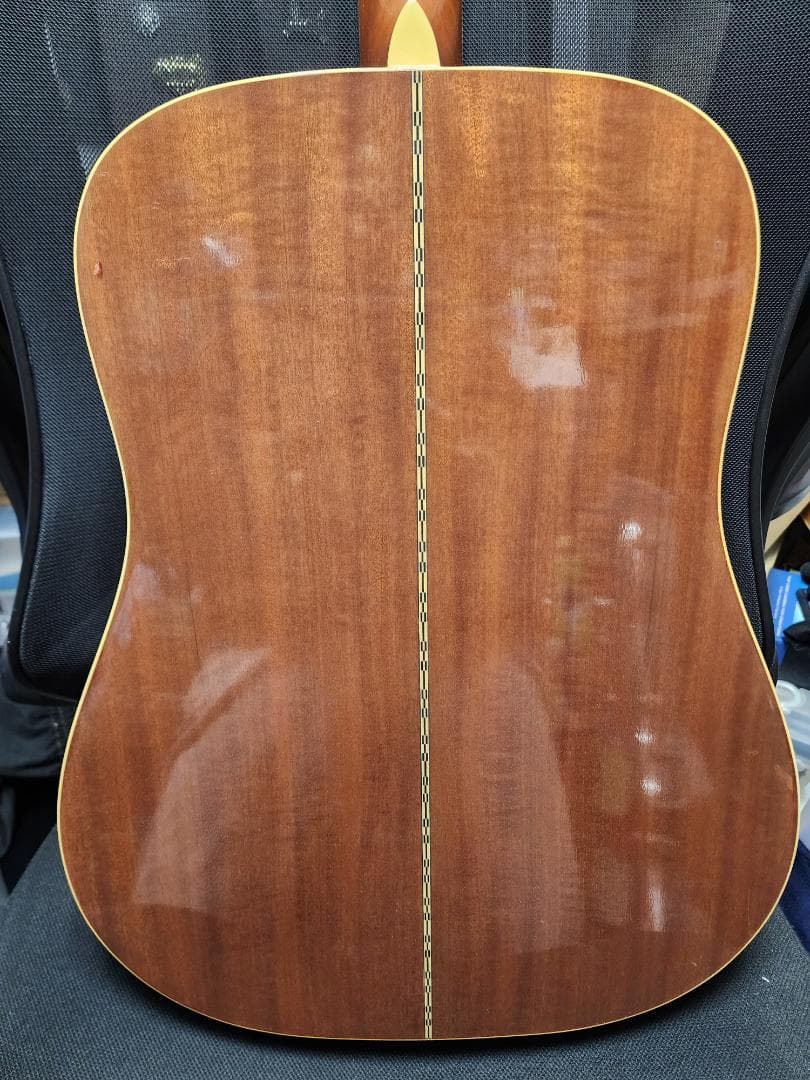 Ibanez AW100 アコースティックギター ハードケース付き