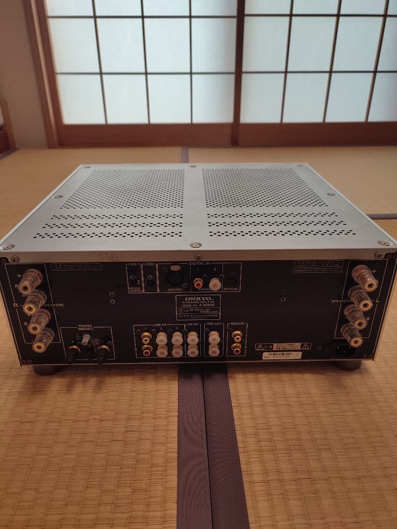 i55326　ONKYO　A-9000R 　中古品