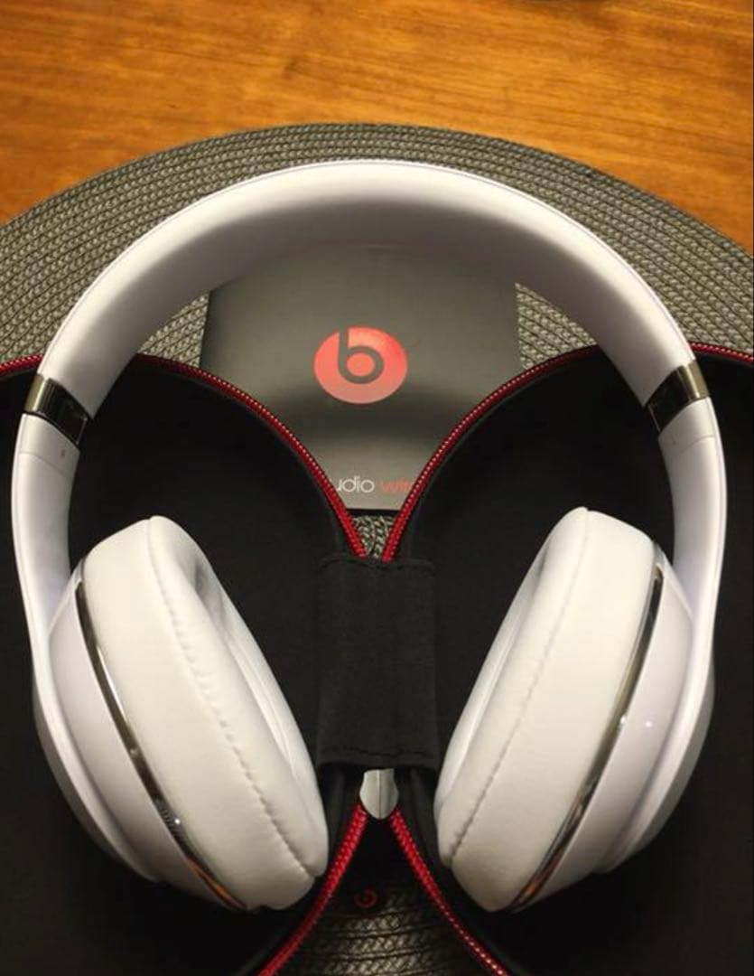 Beats Wireless ヘッドホン ホワイト
