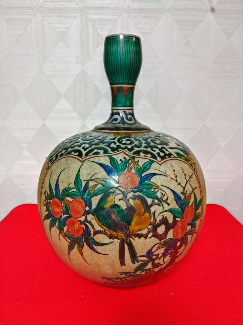 お気に入り　九谷焼　飾り壺