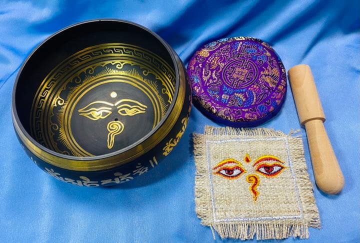 密教法具大瞑想鈴（スティック・敷布付き）①