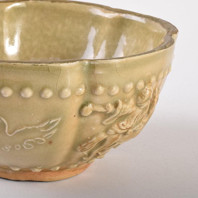 中国　唐　越州窯　青磁　葵花形貼花　茶碗　輪花碗　時代箱　V　R7780