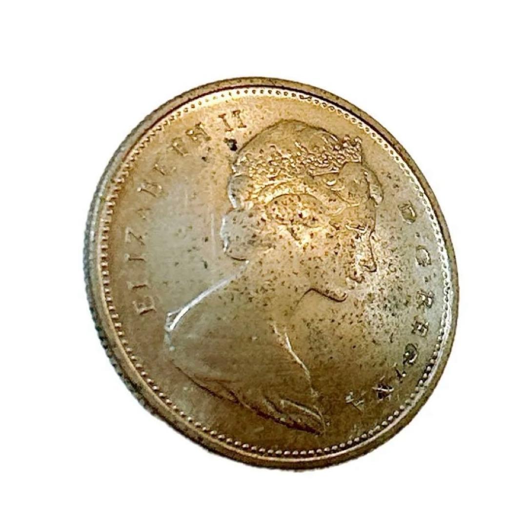 カナダ　1ドル銀貨　エリザベス2世　　ピンバッジ　留め具　コンチョ