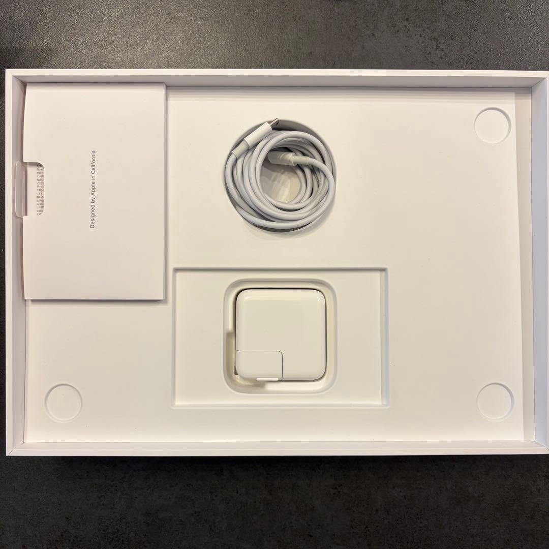 MacBook Air 13インチ2020 Intel i3 8GB 256GB