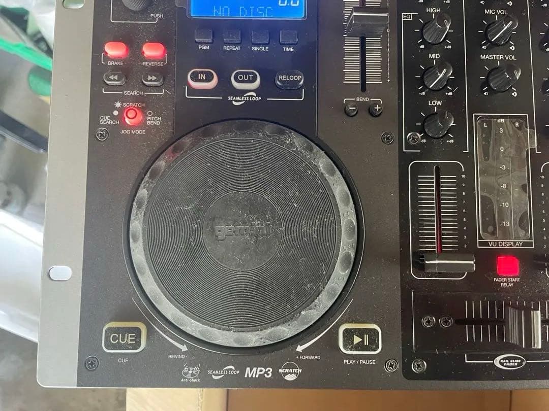 Gemini CDM-3610 DJミキサー