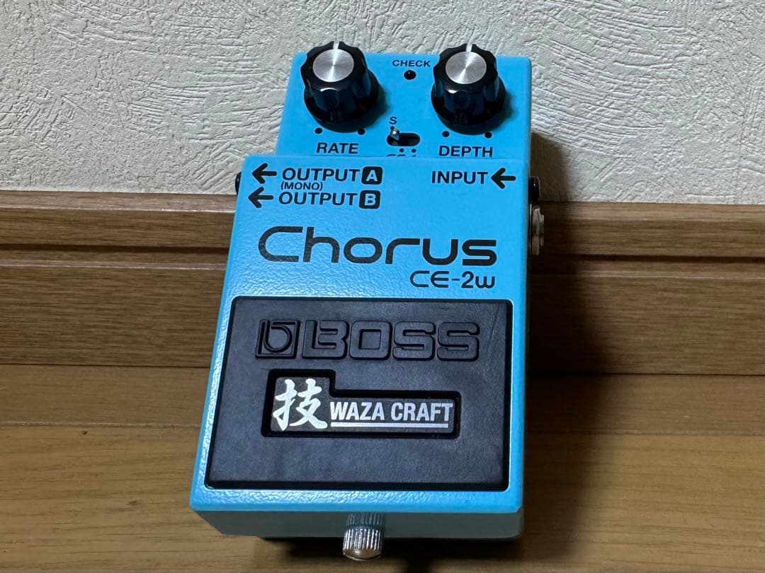 BOSS CE-2w Chorus エフェクター