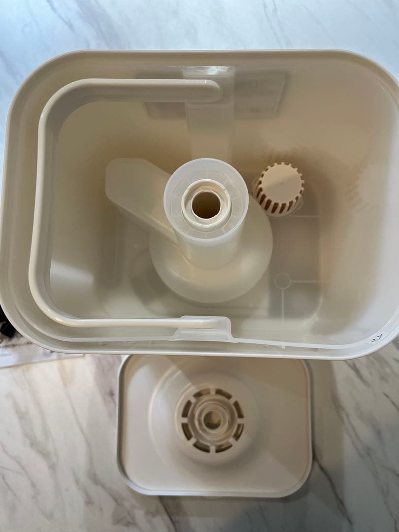 美品‼️山善 加湿器 加熱式 スチーム式 KKSF-GB40E(W)