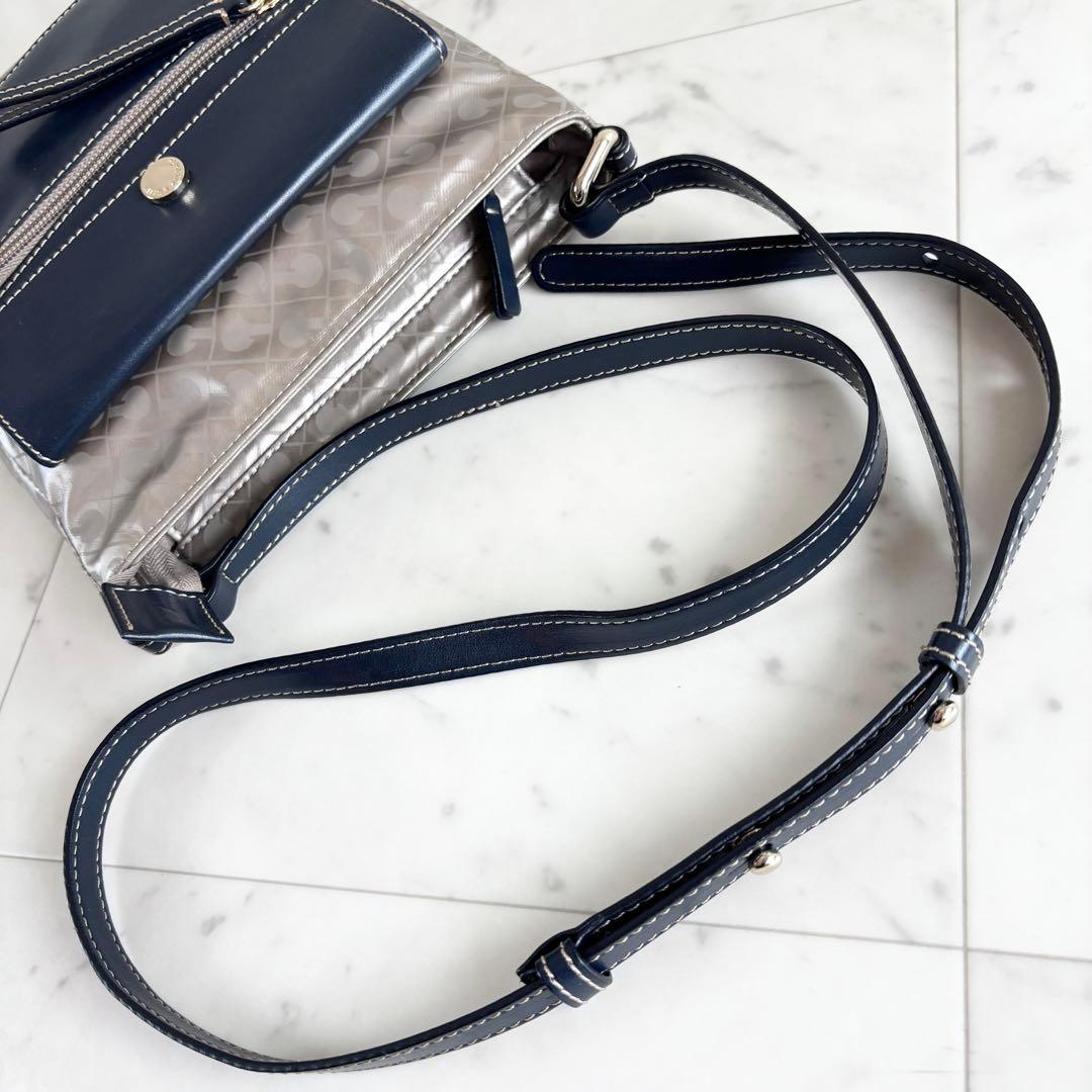 美品✨ ゲラルディーニ ショルダーバッグ ソフティ レザー ポケット ポーチ