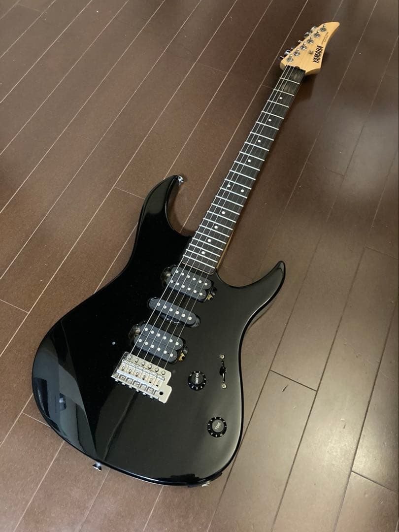 YAMAHA YGX121D エレキギター　値下げ不可